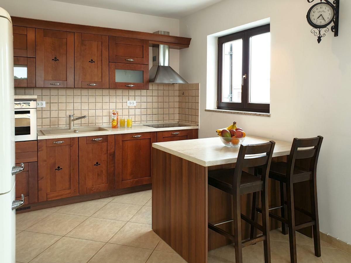 Apartment Oliva Yourcroatiaholiday Premantura Exterior photo
