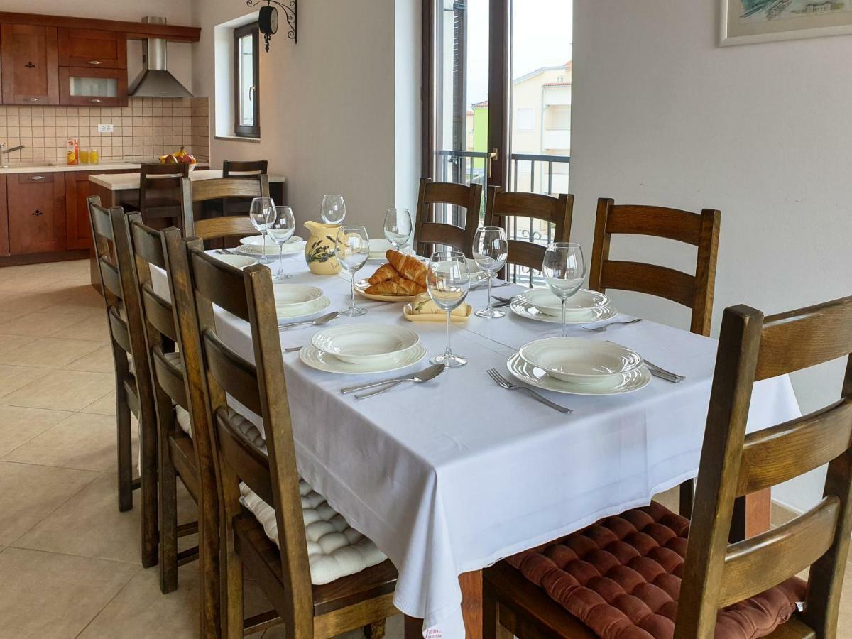Apartment Oliva Yourcroatiaholiday Premantura Exterior photo